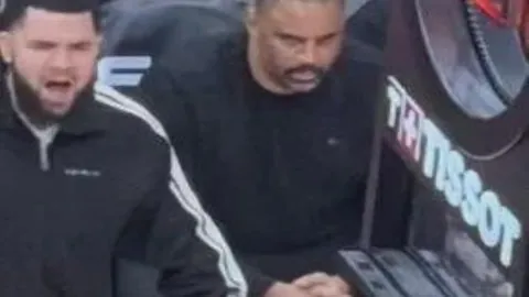 伯纳乌激情短暂，胜者欢呼，败者遭讽